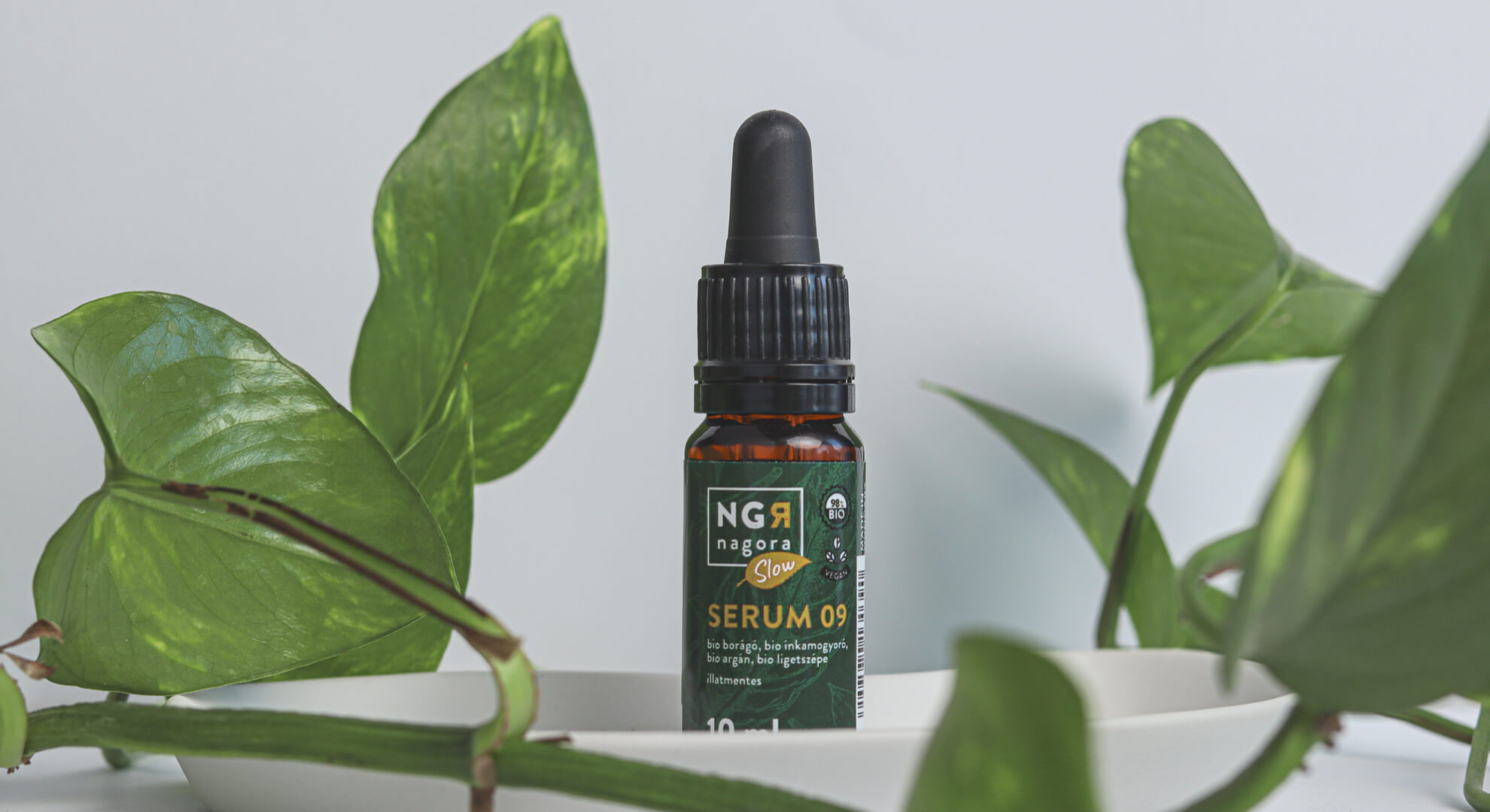 SERUM 09 BIO BORÁGÓ- ÉS INKAMOGYORÓ OLAJJAL